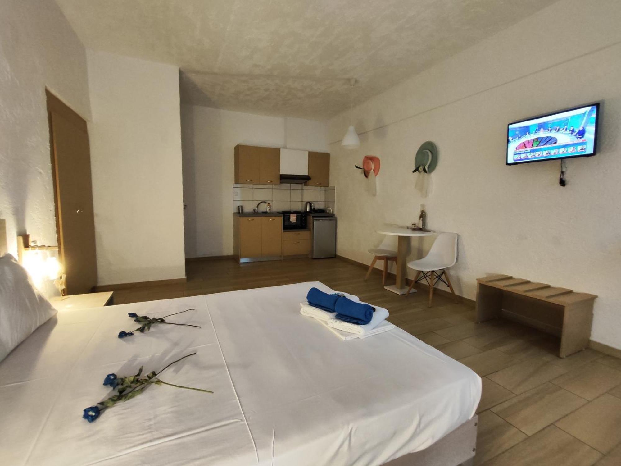 Ble Island Lejlighedshotel Hersonissos  Eksteriør billede