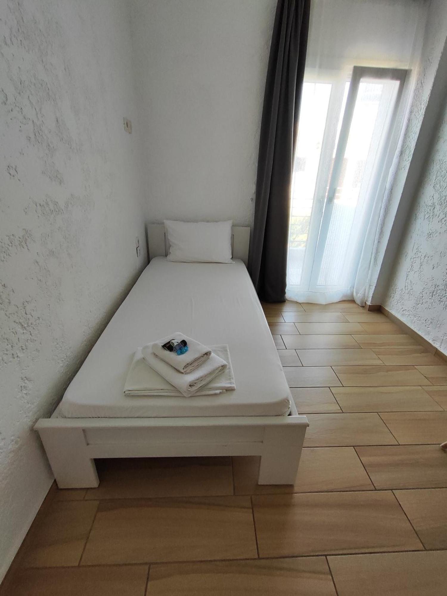 Ble Island Lejlighedshotel Hersonissos  Eksteriør billede