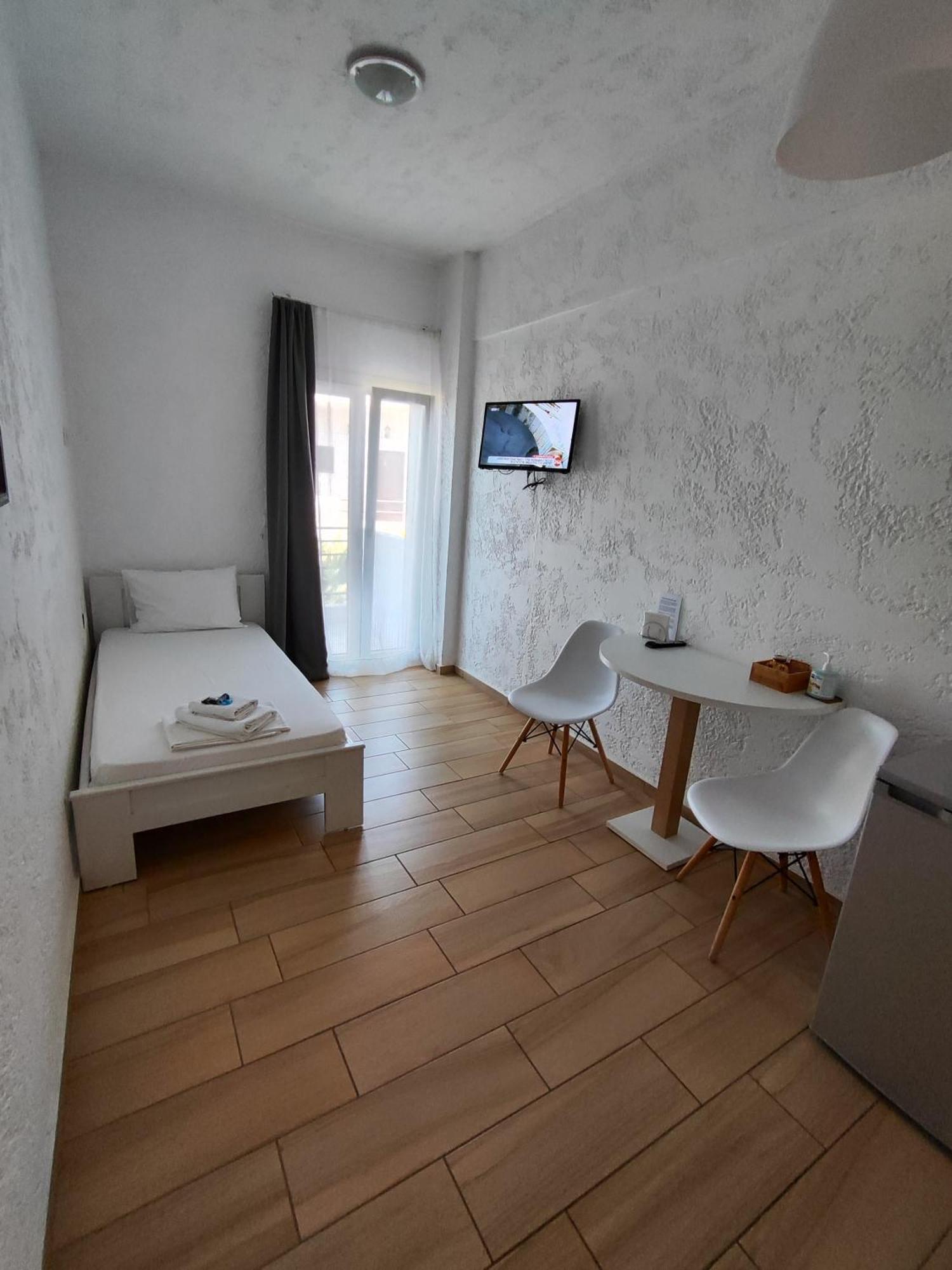 Ble Island Lejlighedshotel Hersonissos  Eksteriør billede